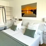 アパート Tropicana